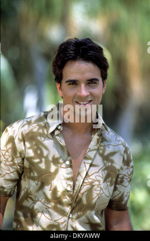 Sett. 20, 2001 - Miami, FL, Stati Uniti d'America - Luis Fonsi, 23,in Miami sett. 20, 2001.s la nuova '''' boy del mercato latino. Prestazioni speciali per la cerimonia di Miss America in Atlantic City sabato 7 settembre22, 2001. Luis Fonsi è nato a Puerto Rico e sollevato in Orlando, Florida. Più recentemente la Anglo etichetta discografica MCA firmato Luis Fonsi per registrare un album in inglese. Luis Fonsi è in primo luogo un Foto Stock