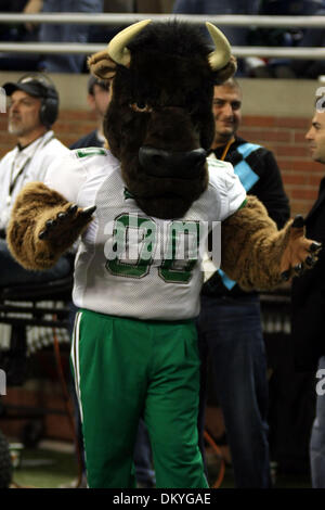 Dic. 26, 2009 - Detroit, Michigan, Stati Uniti - 26 dicembre 2009: Marco, la mascotte di Marshall, applaude un gioco. Marshall ha sconfitto Ohio 21-17 in Little Caesars Pizza Bowl giocato al Ford Field di Detroit, Michigan. (Credito Immagine: © Alan Ashley/Southcreek globale/ZUMApress.com) Foto Stock