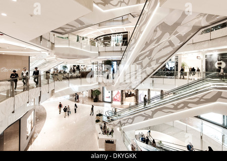 IFC Mall, Lujiazui Pudong, Shanghai, Cina Foto Stock