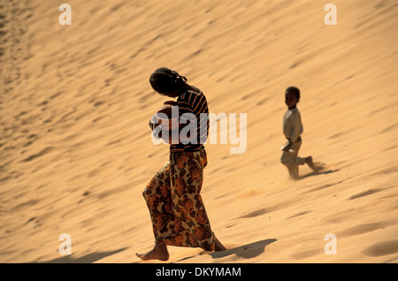 Popolazione Tuareg di Timimoun in Algeria. Foto Stock