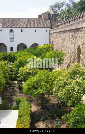 Giardini in Alcazar (Palazzo Reale) di Cordova, Andalusia, Spagna Foto Stock