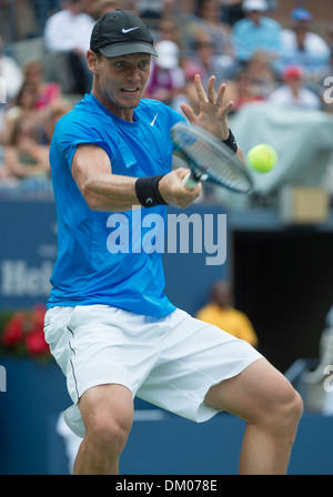 Tomas BERDYCH (CZE) in azione U.S Open 2012 Uomini Semi finale - Tomas BERDYCH (CZE) vs Andy Murray (SCO) - USTA Billie Jean King Foto Stock