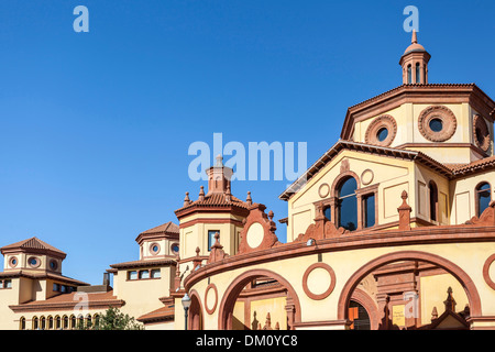 Barcellona,Cataluña,Spagna.Mercat de les Flors, Palau Agricultura Foto Stock