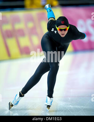 Berlino, Germania. 07Th Dec, 2013. Stati Uniti d'America's Brittany Bowe durante l'ISU di pattinaggio di velocità di Coppa del Mondo a Berlino, Germania, 07 dicembre 2013. Foto: Thomas Eisenhuth/dpa/Alamy Live News Foto Stock