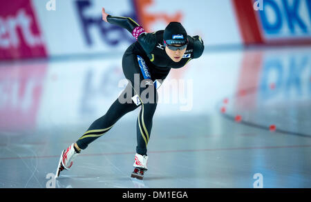 Berlino, Germania. 07Th Dec, 2013. Il Giappone Ayaka Kikuchi durante l'ISU di pattinaggio di velocità di Coppa del Mondo a Berlino, Germania, 07 dicembre 2013. Foto: Thomas Eisenhuth/dpa/Alamy Live News Foto Stock