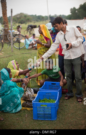 Mercato in Stato di Bihar, in India. Foto Stock