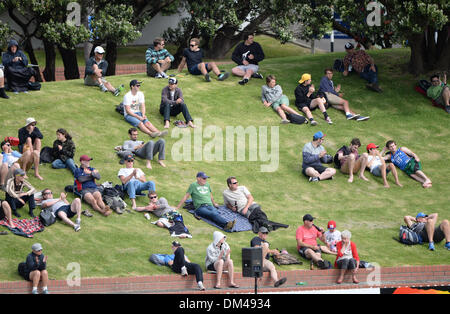 Wellington, Nuova Zelanda. Undicesimo Dec, 2013. Ventole sulla banca il giorno 1 della seconda prova del cricket match di ANZ serie di test. Nuova Zelanda i cappucci neri v West Indies presso il bacino di riserva nel Wellington. Mercoledì 11 dicembre 2013. Credito: Azione Sport Plus/Alamy Live News Foto Stock