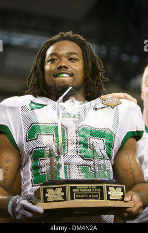 26 Dicembre 2009: Marshall mandria tonante running back Martin Ward (29) è chiamato il giocatore più utile della Little Caesars Pizza ciotola. Il Marshall mandria tonante sconfitto la Ohio Bobcats 21-17. .Credito: Frank Jansky / Southcreek globale di credito (Immagine: © Frank Jansky/Southcreek globale/ZUMApress.com) Foto Stock