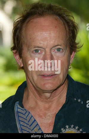 Luglio 9, 2002 - Pasadena, California - cavo nazionale & telecomunicazioni.Premere associazione TOUR 2002.Lance Henriksen. FITZROY BARRETT / 7-9-2002 K25488FB (D)(Immagine di credito: © Globo foto/ZUMAPRESS.com) Foto Stock