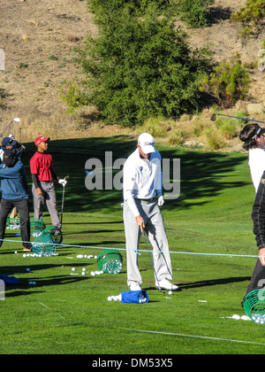 Webb Simpson sul driving range al 2013 Northwestern reciproca sfida mondiale in Thousand Oaks California Foto Stock