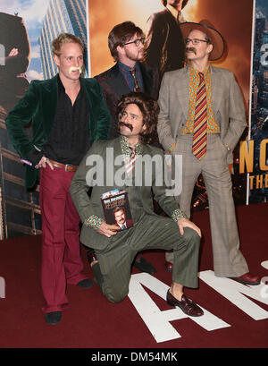 Londra, UK, 11 dicembre 2013 membri da 'Made in Chelsea' assiste premiere per l'anchorman: La leggenda continua, sequel di commedia in seguito San Diego preferito di ancoraggio news Ron Burgundy a Vue West End, Leicester Square, Londra Foto: MRP/Alamy Live News Foto Stock