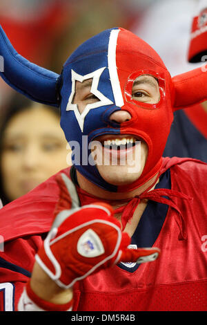 Nov. 23, 2009 - Houston, Texas, Stati Uniti - 23 Novembre 2009: Texans fans mostrano il loro spirito come i Texans hanno preso su Tennessee Titans al Reliant Stadium di Houston, TX. Credito - Diana L. Porter / Southcreek globale. (Credito Immagine: © Southcreek globale/ZUMApress.com) Foto Stock