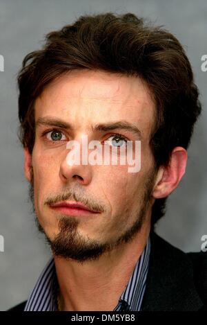 Sett. 10, 2002 - Toronto, Canada - MAX CONFERENZA STAMPA.A TORONTO INTERNATIONAL FILM FESTIVAL.AL FOUR SEASONS HOTEL.NOAH TAYLOR. FITZROY BARRETT / 9-10-2002 K26026FB (D)(Immagine di credito: © Globo foto/ZUMAPRESS.com) Foto Stock