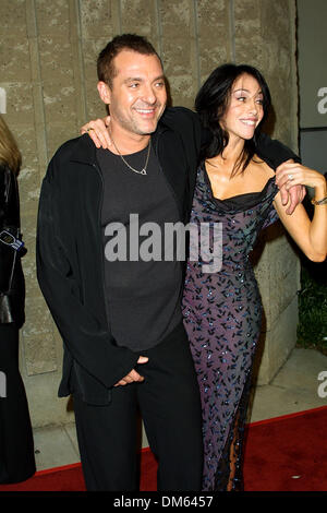 Dic. 18, 2001 - Black Hawk Down.PREMIERE A Academy of Motion Picture TEATRO LA..TOM SIZEMORE & DATA Heidi Fleiss. FITZROY BARRETT / 12-18-2001 K23704FB (D)(Immagine di credito: © Globo foto/ZUMAPRESS.com) Foto Stock