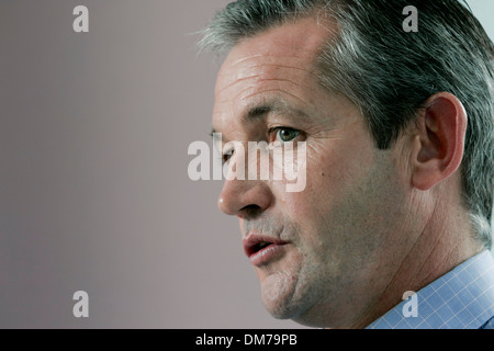 George Burley, ex Scozia giocatore di football national team manager Foto Stock