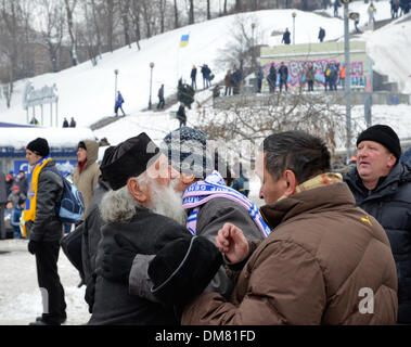 Continua la protesta di massa nella capitale ucraina Foto Stock