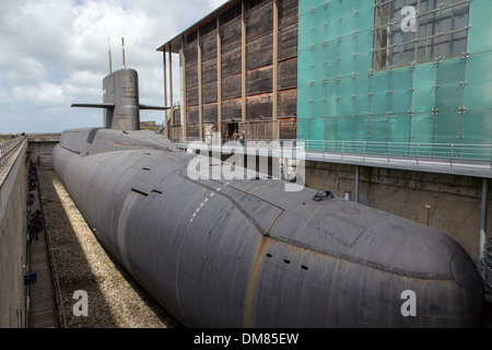 Il temibile, il primo impianto nucleare francese di missile balistico sommergibile ha lanciato il 29 marzo 1967 a Cherbourg dal Generale de Gaulle, transatlantica porto marittimo, a Cherbourg Octeville, Manche (50), Francia Foto Stock