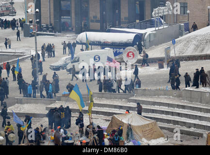 Continua la protesta di massa nella capitale ucraina Foto Stock