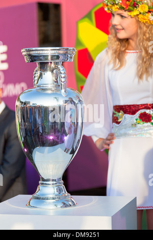 Henri Delaunay Trophy del Campionato Europeo di calcio a Kiev, Ucraina Foto Stock