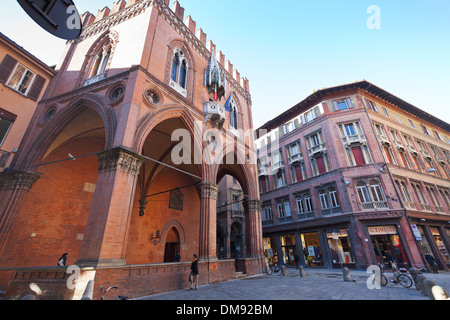 Palazzo della Mercanzia di Bologna, Italia Foto Stock