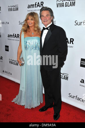 Los Angeles, California, USA. 12 Dic, 2013. Goldie Hawn, Kurt Russell frequentando il 2013 amfAR Inspiration gala tenutosi presso il latte Studios di Los Angeles, la California il 12 dicembre 2013. 2013. Credito: D. lunga/Globe foto/ZUMAPRESS.com/Alamy Live News Foto Stock