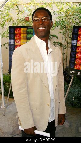 Dic. 11, 2002 - Beverly Hills, IN CALIFORNIA, STATI UNITI D'AMERICA - K27978signor candidature ha annunciato per il 2003 IFP INDEPENDENT SPIRIT AWARDS.RAFFLES L'Ermitage Hotel, Beverly Hills, CA.12/11/02.Isaia WASHINGTON(Immagine di credito: © Globo foto/ZUMAPRESS.com) Foto Stock