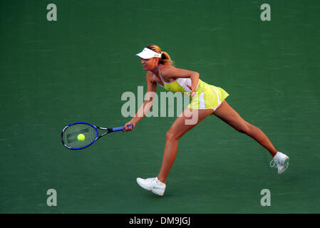 Mar 15, 2005; Indian Wells, CALIFORNIA, STATI UNITI D'AMERICA; MARIA SHARAPOVA al Pacific Life Open Tennis - WTA - Marzo 15th, 2005. Foto Stock