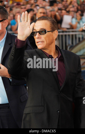 Jean Claude Van Damme Los Angeles Premiere di parti soggette a usura 2 in corrispondenza di Grauman's Chinese Theater - arrivi al di fuori di Hollywood Foto Stock
