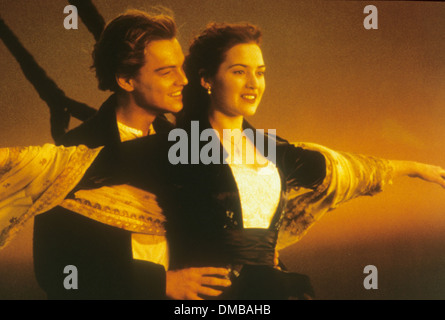 TITANIC 1997 Twentieth Century Fox Film con Kate Winslet e Leonardo Di Caprio Foto Stock