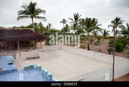 Santo Andre, Brasile. 13 dicembre, 2013. Il sito conctruction del resort 'Campo Bahia" a Santo André, Brasile, 13 dicembre 2013. Il resort è situato direttamente sul mare a circa trenta chilometri a nord di Porto Seguro e servirà come base di partenza per il tedesco della nazionale di calcio durante la Coppa del Mondo 2014. Foto: VERA GOMES/dpa/Alamy Live News Foto Stock