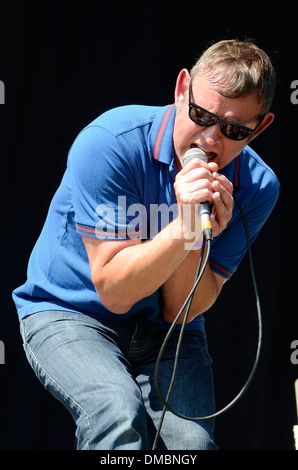 Inspiral Carpets V Festival 2012 tenutasi a Hylands Park - Prestazioni - Giorno Uno Essex Inghilterra - 18.08.12 Foto Stock