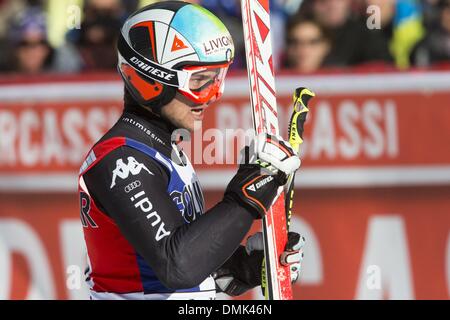 Val d'Isere, Francia. Il 14 dicembre 2013. Roberto Nani (ITA) reagisce al termine della seconda corsa nello slalom gigante.Foto: Mauro Ujetto/NurPhoto (immagine di credito: credito: Mauro Ujetto/NurPhoto/ZUMAPRESS.com/Alamy Live News) Foto Stock