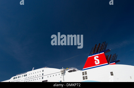 Un Stena ro/pax-traghetto a Kiel. Foto Stock