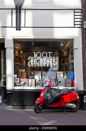 Libri Joot bookshop (specializzata nell'antiquario, arte, design, fotografia), Hartenstraat, centro di Amsterdam, Paesi Bassi Foto Stock