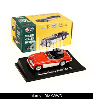 Edizioni Atlas 1:43 replica in scala ridotta degli anni sessanta Austin Healey 3000 Mk III auto sportiva Foto Stock