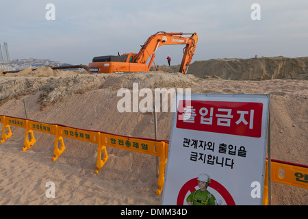 Non immettere segno in spiaggia sito di bonifica - Haeundae, Busan, Corea del Sud Foto Stock