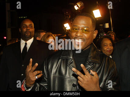 Nov. 15, 2001 - Los Angeles, California, Stati Uniti d'America - Martin Lawrence.'Cavaliere Nero" - PREMIERE.MANN VILLAGE THEATRE, Westwood, ca.15 NOVEMBRE 2001. NINA PROMMER/ 2001 K23402NP (D)(Immagine di credito: © Globo foto/ZUMAPRESS.com) Foto Stock