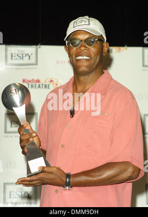 Aprile 9, 2002 - Hollywood, CALIFORNIA, STATI UNITI D'AMERICA - samuel l jackson..conferenza stampa per annunciare la ESPN 10TH Annuale ESPY AWARDS CELEBRITY HOST E NUOVA SEDE.KODAK Theatre, Hollywood, CA.Aprile 9, 2002. NINA PROMMER/ 2002 K24634NP(Immagine di credito: © Globo foto/ZUMAPRESS.com) Foto Stock