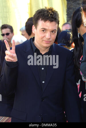 Luglio 22, 2002 - Hollywood, CALIFORNIA, STATI UNITI D'AMERICA - Mike Myers..Austin Powers IN GOLDMEMBER -PREMIERE.a.anfiteatro universale, Hollywood, CA.Luglio 22, 2002. NINA PROMMER/ 2002 K26670NP(Immagine di credito: © Globo foto/ZUMAPRESS.com) Foto Stock