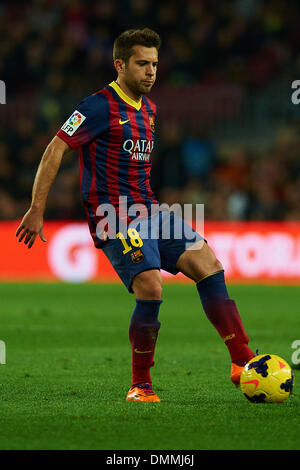 Barcellona, Spagna. Il 14 dicembre 2013. Jordi Alba (FC Barcelona), durante la Liga partita di calcio tra FC Barcelona e Villarreal CF, allo stadio Camp Nou a Barcellona, Spagna, Sabato, Dicembre 14, 2013. Foto: S.Lau Credito: dpa picture alliance/Alamy Live News Foto Stock