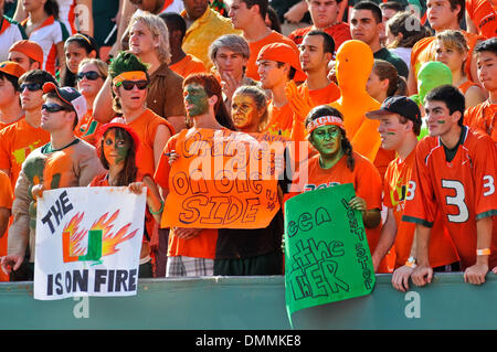 24 ottobre 2009: miami uragano fan. Clemson 40 sconfitto Miami (FL) 37 in OT a Landshark Stadium di Miami, FL. (Credito Immagine: © Southcreek globale/ZUMApress.com) Foto Stock