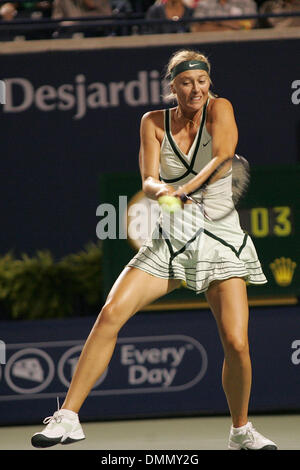 21 Agosto 2009: La partita andando ben oltre la mezzanotte della Russia Maria Sharapova sconfigge il polacco Agnieszka RADWANSKA in due set, durante i loro quarti di finale corrispondono a delle donne Rogers tennis Cup ha suonato presso il centro Rexall, York University di Toronto, ON. (Credito Immagine: © Southcreek globale/ZUMApress.com) Foto Stock