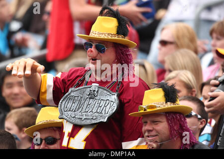 Ottobre 13, 2009 - Charlotte, North Carolina, Stati Uniti - 11 Ottobre 2009: un Washington pellerossa ventola. Il Carolina Panthers sconfitto Washington Redskins 20-17 presso la Bank of America Stadium di Charlotte, North Carolina. (Credito Immagine: © Margaret Bowles/Southcreek globale/ZUMApress.com) Foto Stock