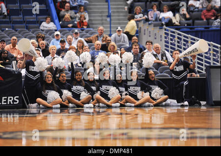 Nov. 09, 2009 - Hartford, Connecticut, Stati Uniti - 8 Novembre 2009: durante il Vanguard vs UConn gioco mostra presso il centro di XL a Hartford, Connecticut. Connecticut sconfitto Vanguard 98-68. (Credito Immagine: © Geoff Bolte/Southcreek globale/ZUMApress.com) Foto Stock