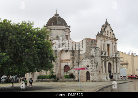 La Iglesia de San Francisco de Paula, l'Avana Vecchia (La Habana Vieja), Cuba, il Mare dei Caraibi e America centrale Foto Stock