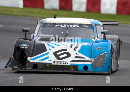 Il 29 agosto 2009 - MontrÅ½Al, QuÅ½bec, Canada - 29 August 2009: il Pew/Valiante (#6 Michael Shank Racing/Ford Riley) car mostra danni nella Grand-Am Rolex MontrÅ½al 200 in MontrÅ½al, QC ..*****per solo uso editoriale* (credito Immagine: © Oliver giorno/Southcreek globale/ZUMApress.com) Foto Stock