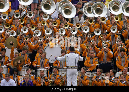 Sett. 27, 2009 - Starkville, Mississippi, Stati Uniti - 26 Settembre 2009: Banda LSU quarto trimestre. Il LSU Tigers sconfitto la MSU Bulldogs 30 - 26 a Davis Wade Stadium di Starkville MS. (Credito Immagine: © Derden Abete rosso/Southcreek globale/ZUMApress.com) Foto Stock