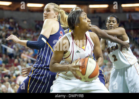 Agosto 22, 2009 - Seattle, Washington, Stati Uniti - 22 agosto 2009: Tanisha Wright (30) durante la Seattle Storm 70-64 vittoria su Indiana la febbre a Key Arena di Seattle Washington. (Credito Immagine: © Andrew Fredrickson/Southcreek globale/ZUMApress.com) Foto Stock