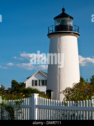 Newburyport Harbour (Prugna Isola) faro in Massachusetts. Newburyport è considerata il luogo di nascita della Guardia Costiera. Foto Stock