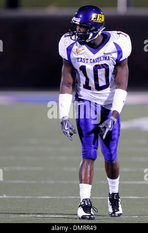 Conferenza USA foe est Carolina pirati rientranti 28-21 per la SMU Mustangs. ECU WR Jamar Bryant linee per snap. (Credito Immagine: © Steven Leija/Southcreek globale/ZUMApress.com) Foto Stock